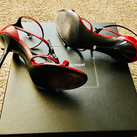 Red and Black Yves Saint Laurent Classic YSL heels - Picture 10 of 16